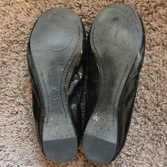 Tory Burch Robinson Flats - Picture 3 of 6